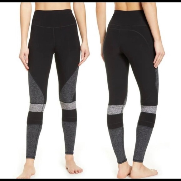 Alo Yoga leggings - Picture 2 of 3